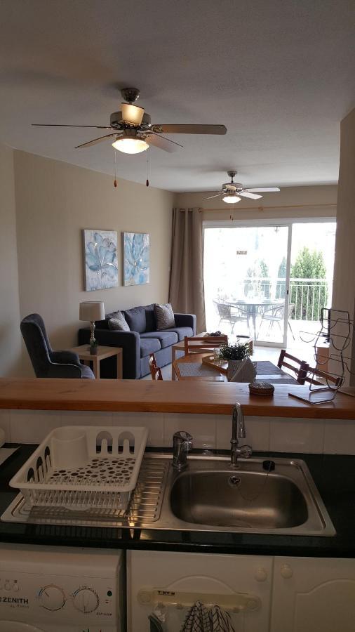 Regina Gardens 205 Block 7 Appartamento Paphos Esterno foto
