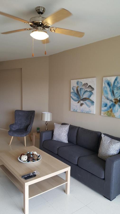 Regina Gardens 205 Block 7 Appartamento Paphos Esterno foto