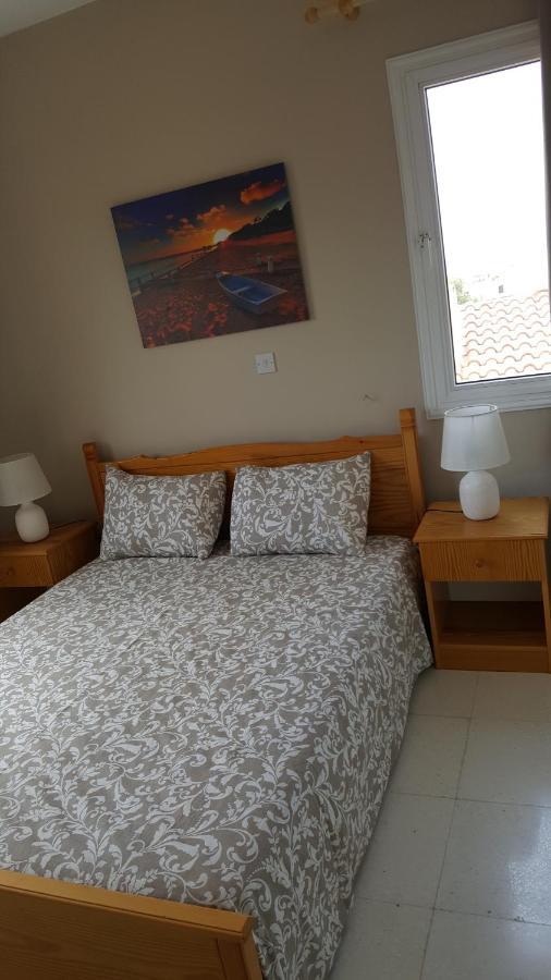 Regina Gardens 205 Block 7 Appartamento Paphos Esterno foto